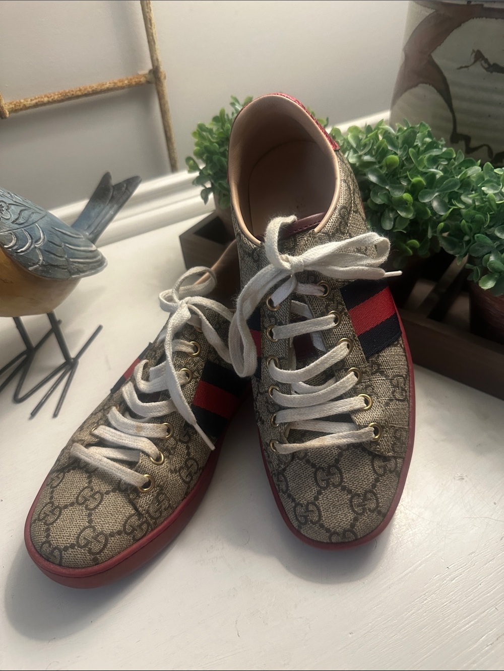 Gucci Supreme Red Ace Sneakers 35.5 fits like 6.5 Women’s